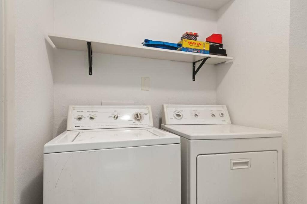 Charming 2 Bedroom Unit With Large Yard Austin Exterior photo