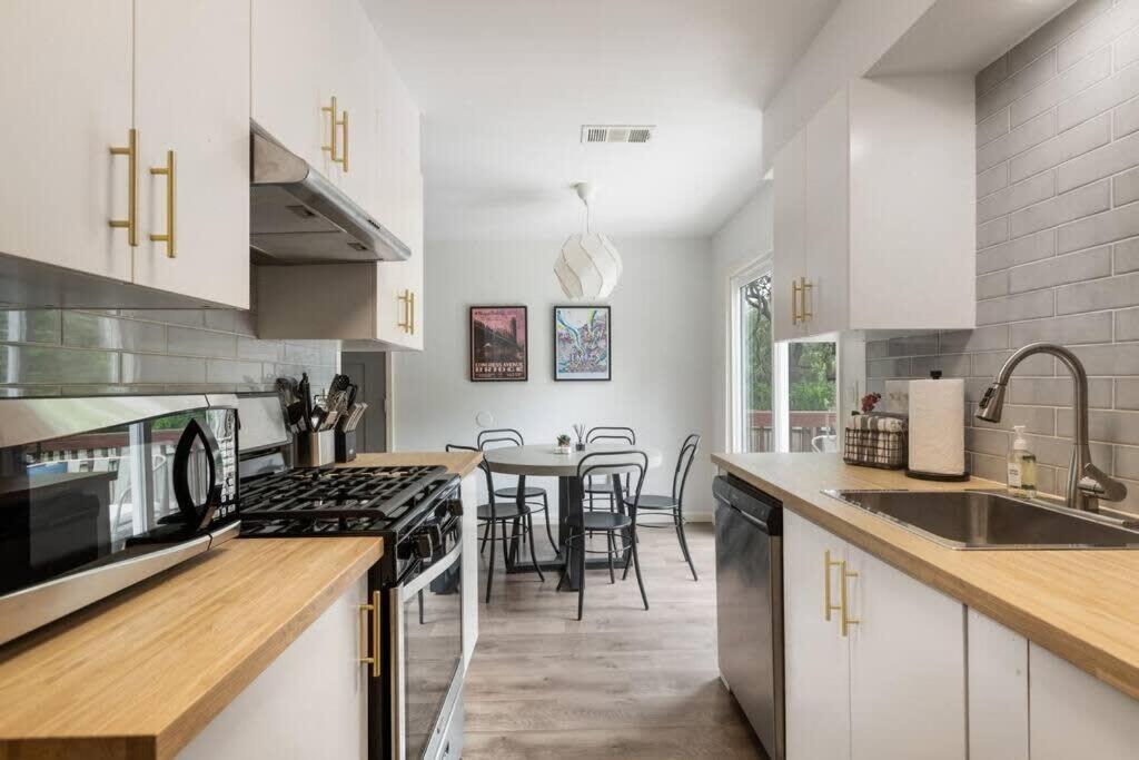 Charming 2 Bedroom Unit With Large Yard Austin Exterior photo